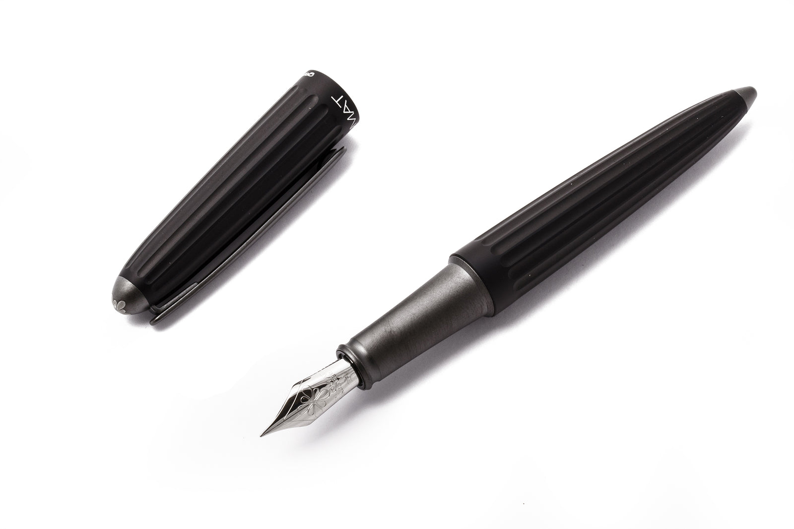 DIPLOMAT, Aero, Black