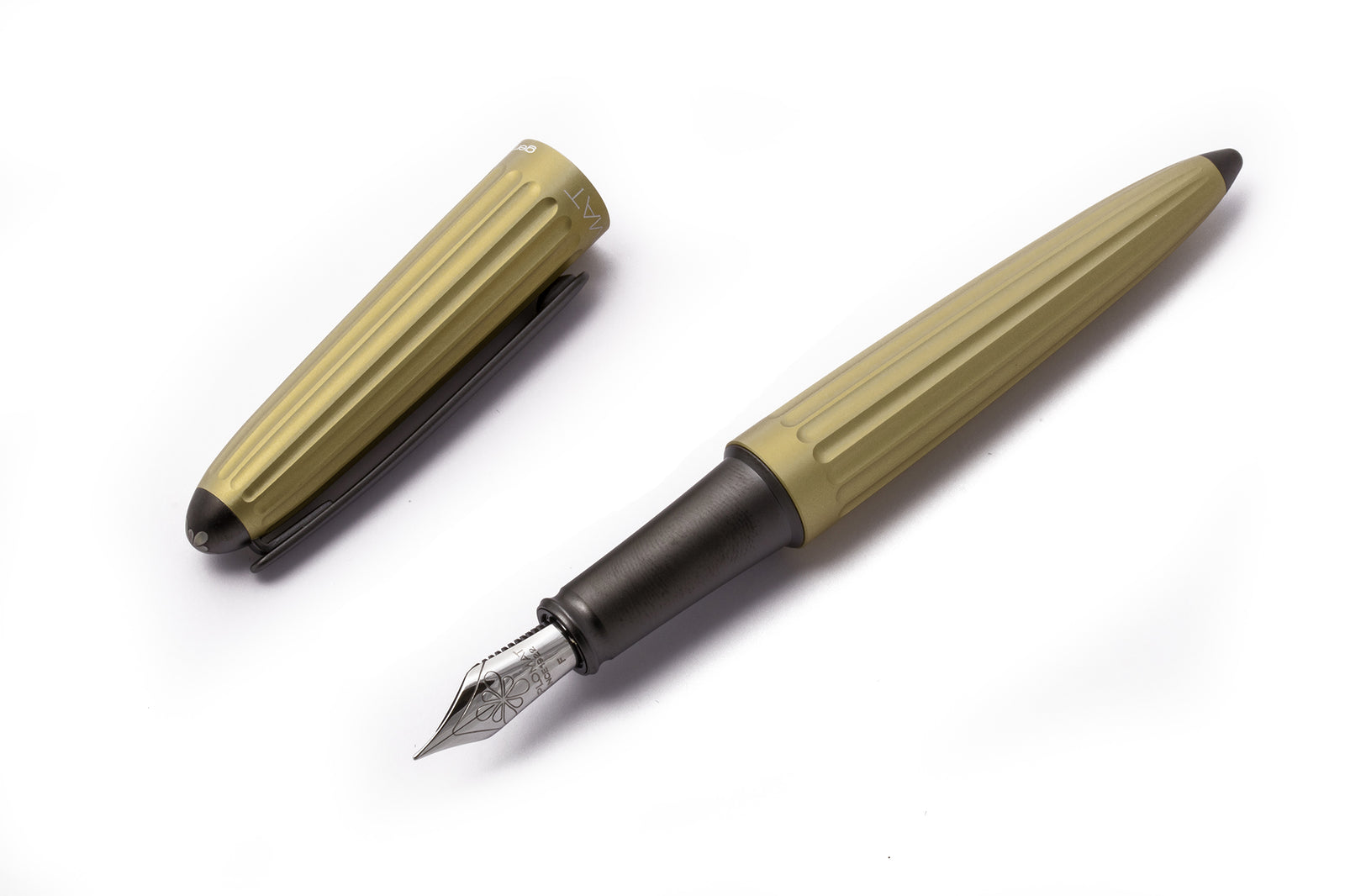 DIPLOMAT, Aero, Champagne